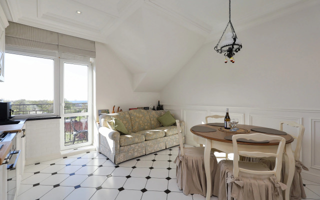 Baltic Apart & Naberezhnaya Provence Apartments
