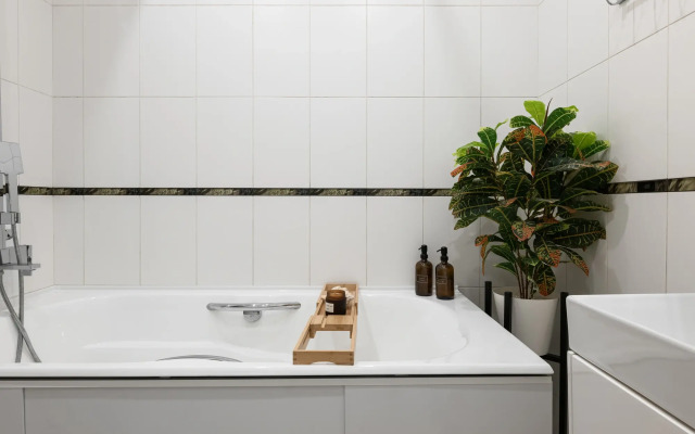 Квартира GM Apartments Дизайнерская Четверка на Патриарших Прудах