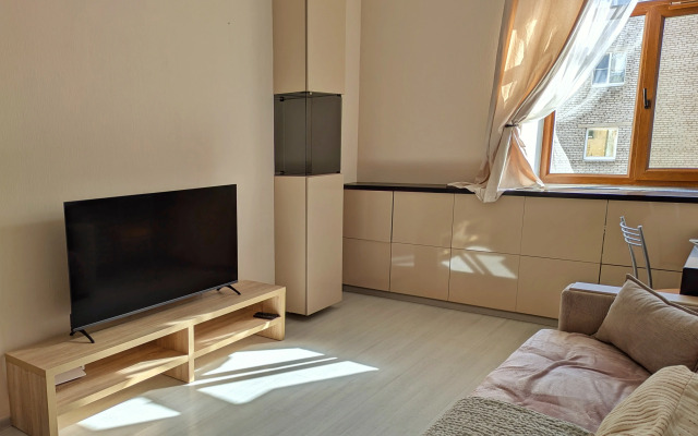 Dvukhkomnatnaya V Tsentre Flat