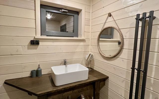 Chkalov Dacha Glamping