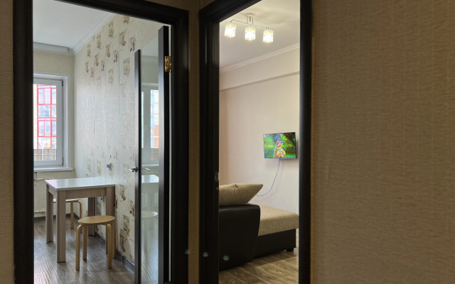 1-kom Sakhyyanovoy 21/2-28 Ulan-Ude Khimchistka KakDoma Flat