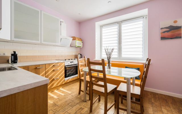 Квартира Просторная квартира с двумя отдельными спальнями и кухней