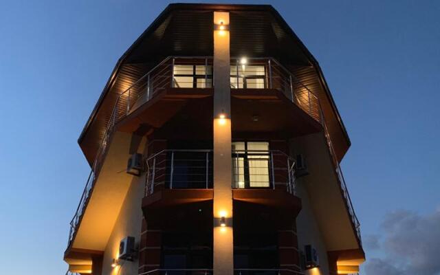 Summer House Mini-Hotel