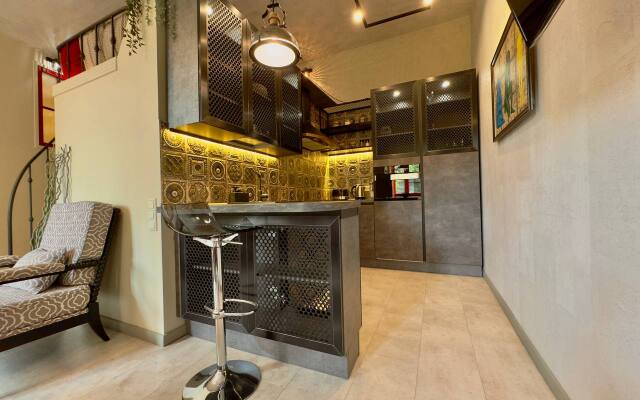 Квартира дизайнерская на Земляном валу МосАртАпарт