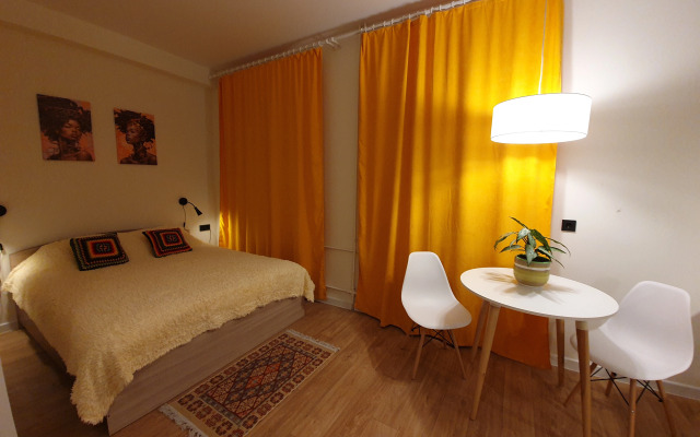 Tropicana V Tsentre Goroda Apartments
