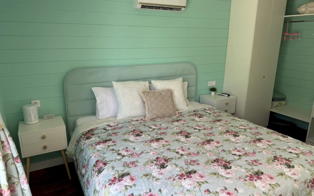 Частный Дом 550 с Тёплым бассейном Сауна Мангал Голубая Бухта