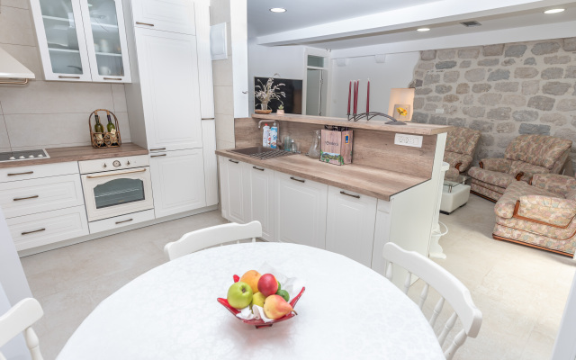 Djurisic Guest House