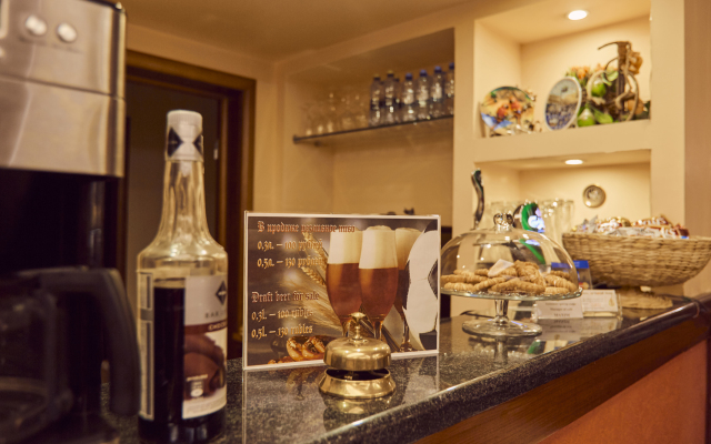 Le Vashoff Hotel