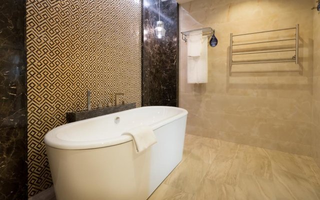 Hotel Radisson Blu Yerevan 5*