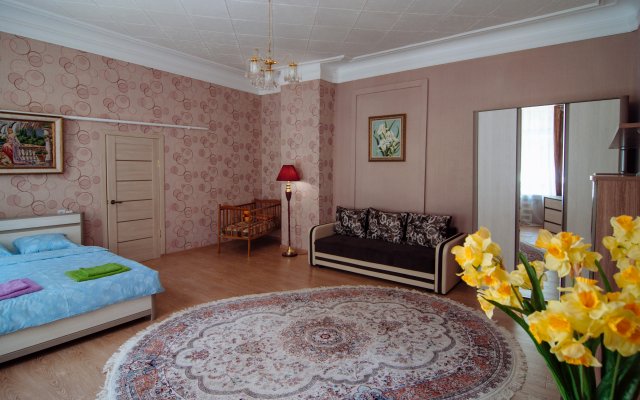 Bolshaya odnushka na Zhelyabova Flat