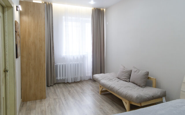 Uyutny apartamenty na Adoratskogo Apartments