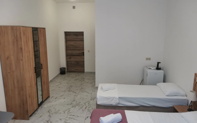 Dom U Morya Guest house
