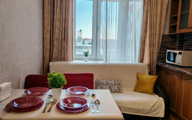 Uyutnaya Kvartira V Tsentre Goroda Flat