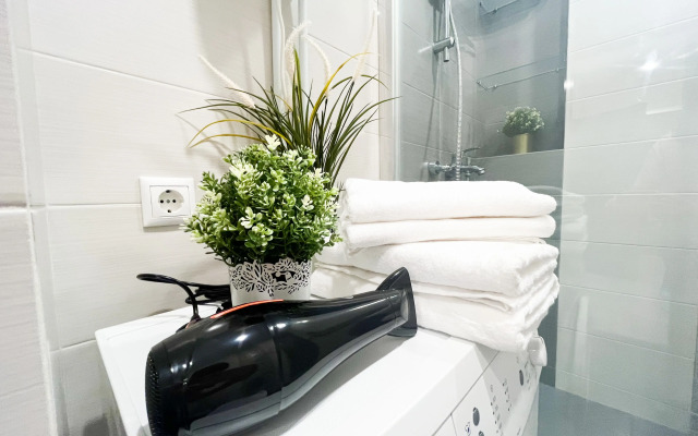 Dobrye Kvartiry Na Stabilnoy Apartments