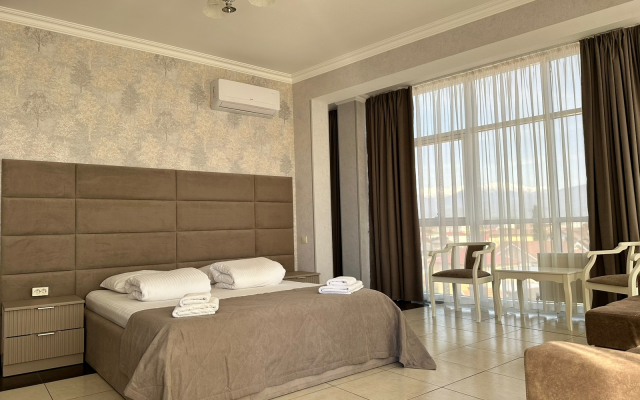 Zhemchuzhina Chernogo Morya Hotel
