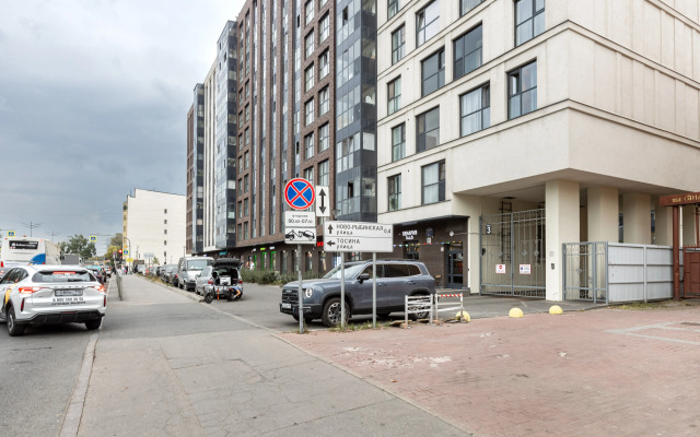 1-K V Zhk "pervy Kvartal" Apartments