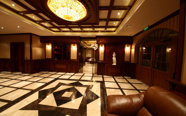 AquaView Hotel