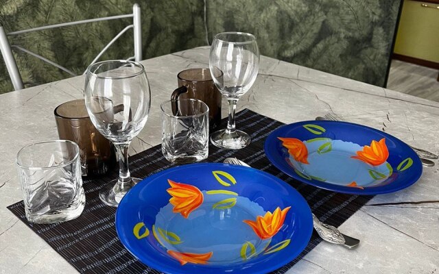 Апартаменты Уютная двухкомнатная квартира в центре