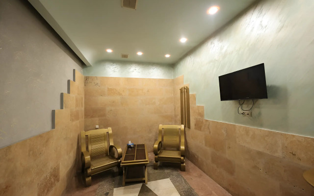 Continental Complex Hotel