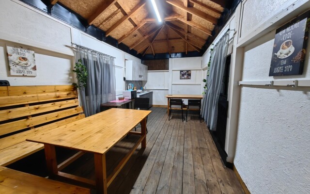 ArtHome Guest House