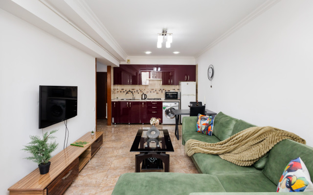 Квартира Уютная 2-комн улица Езника Кохбаци KO200