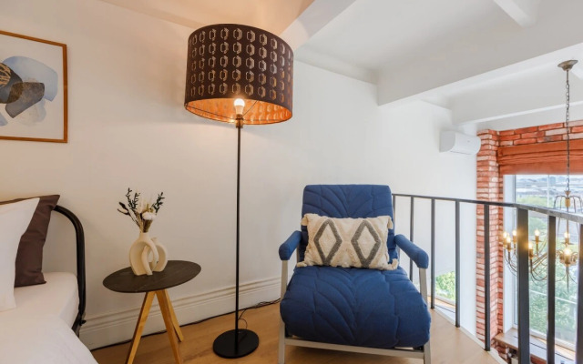 Apartments Queenstay Royal Loft Na Voykovskoy