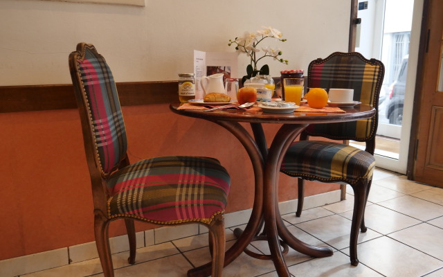 Novex Paris Free Wifi Hotel