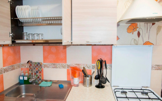 U DK Metallurgov. Barbaris two-room Apartments