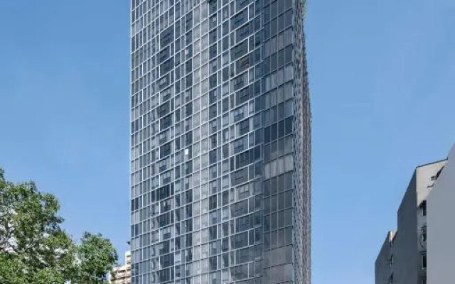 Отель Wyndham Bangkok Queen Convention Centre