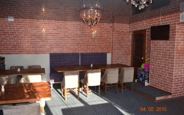 Отель Загородный Замок Эдельвейс