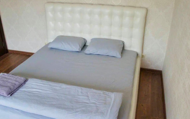 Maksimanit Guest House