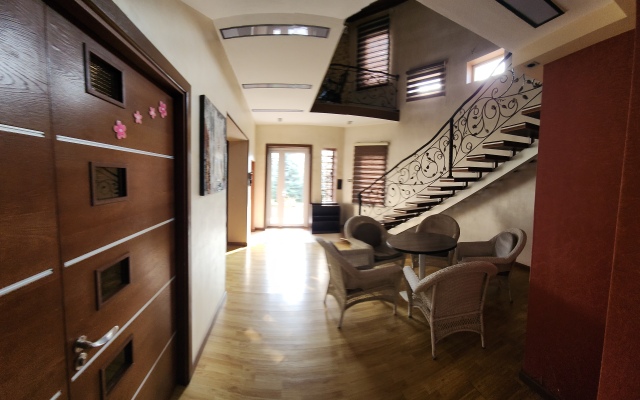 Garda Guest House