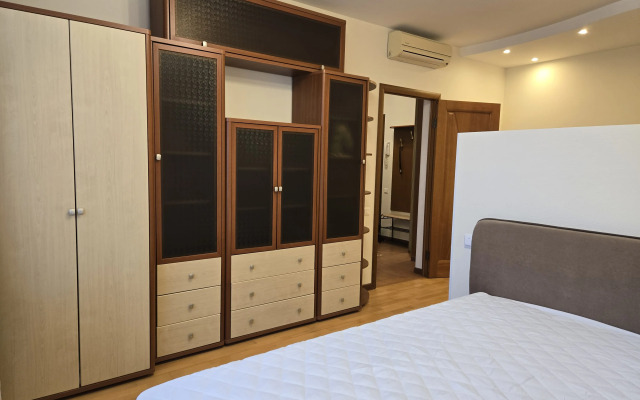 Квартира у Метро Академическая