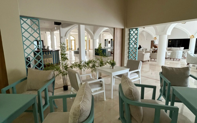 Al Sawadi Beach Resort & Spa