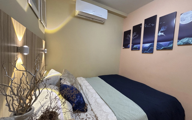 Na Tsvetochnoy Ulitse 30/1 Flat