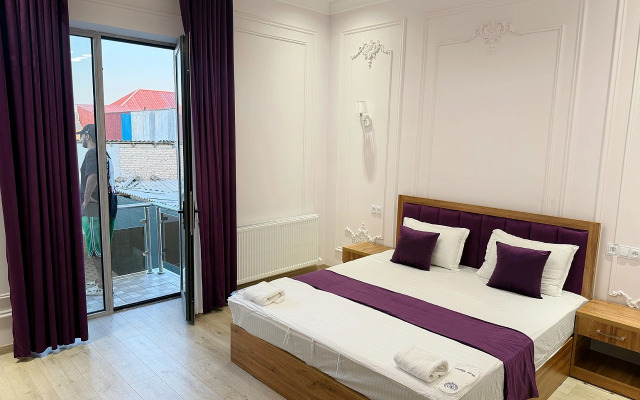 Mumtoz East Hotel