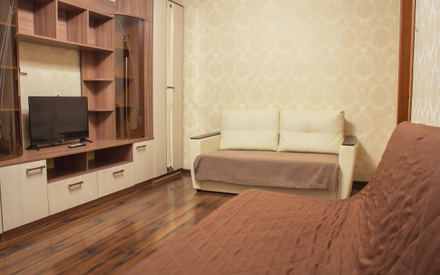 Dvukhkomnatnaya Ryadom S Almazova Flat