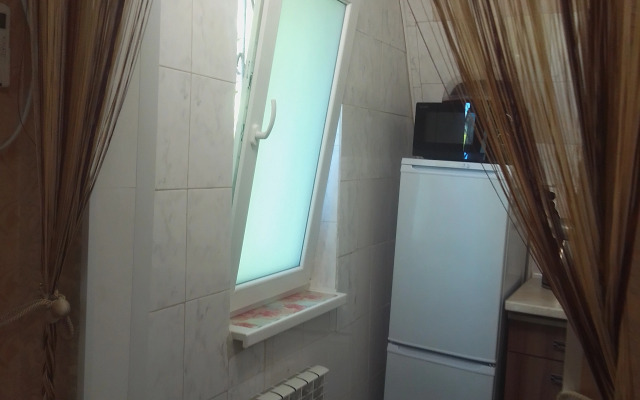 Komfortnaya Studiya V Chastnom Domovladenii Vozle Vokzalov Flat