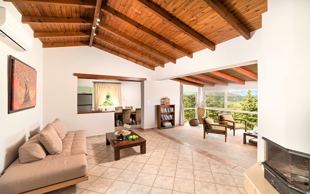 Вилла Chrysallis Heated Pool