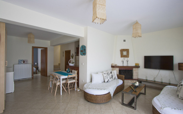 Bozis Private Pool Siviri Villa