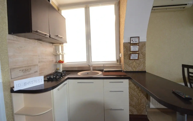 Dvukhkomnatnye Na Ulitse Drazhinskogo 27 Apartments
