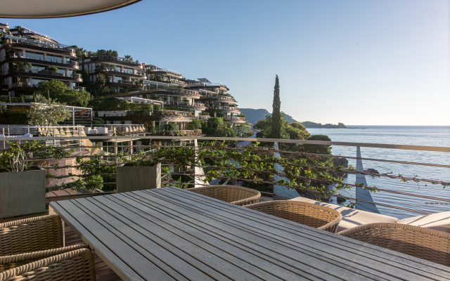 Penthouse in Dukley Garden Villa