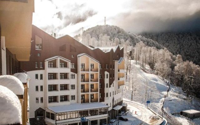 Отель Ski Inn SPA Hotel Rosa Khutor