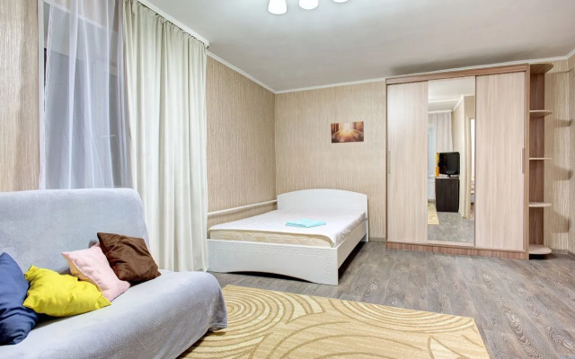 Na Minskoy Ulitse 96 Flat