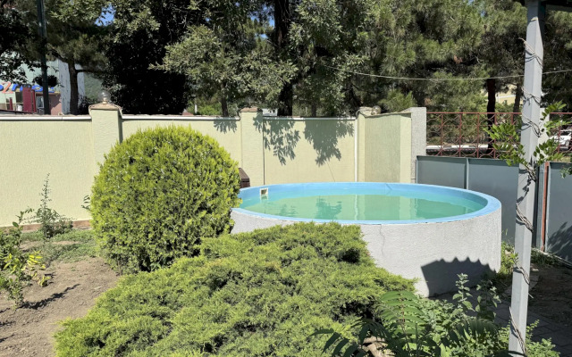 Guest House Uyut
