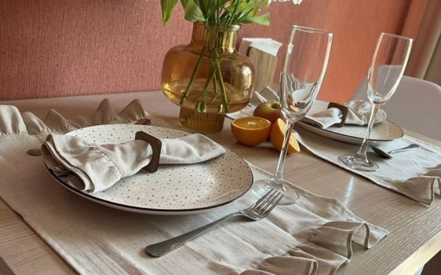 Stilnaya, Uyutnaya, Svetlaya S Kachectvennym Sepvisom Flat