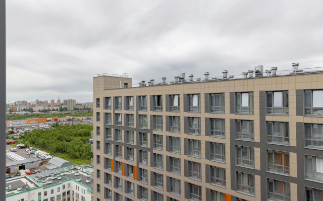 Studiya u Metro Parnas Apartments