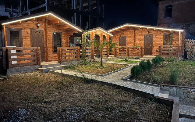 V Gostyakh U Zaura Private house