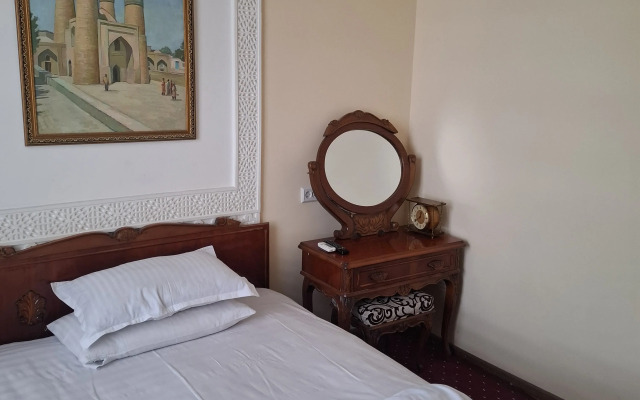 Отель Dili Orom