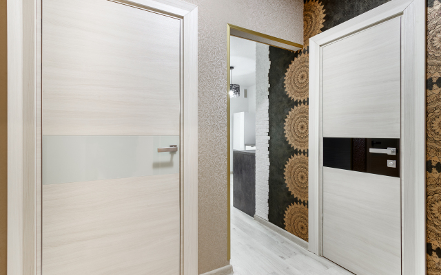 Na Mechnikova Flat